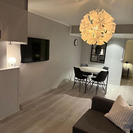 Modern Familjelaegenhet Apartment Sundsvall Bagian luar foto