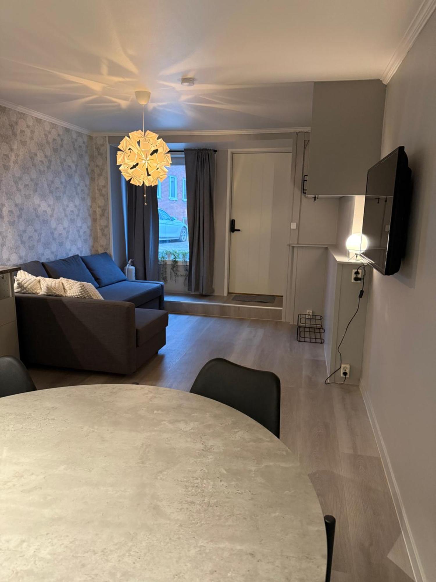 Modern Familjelaegenhet Apartment Sundsvall Bagian luar foto